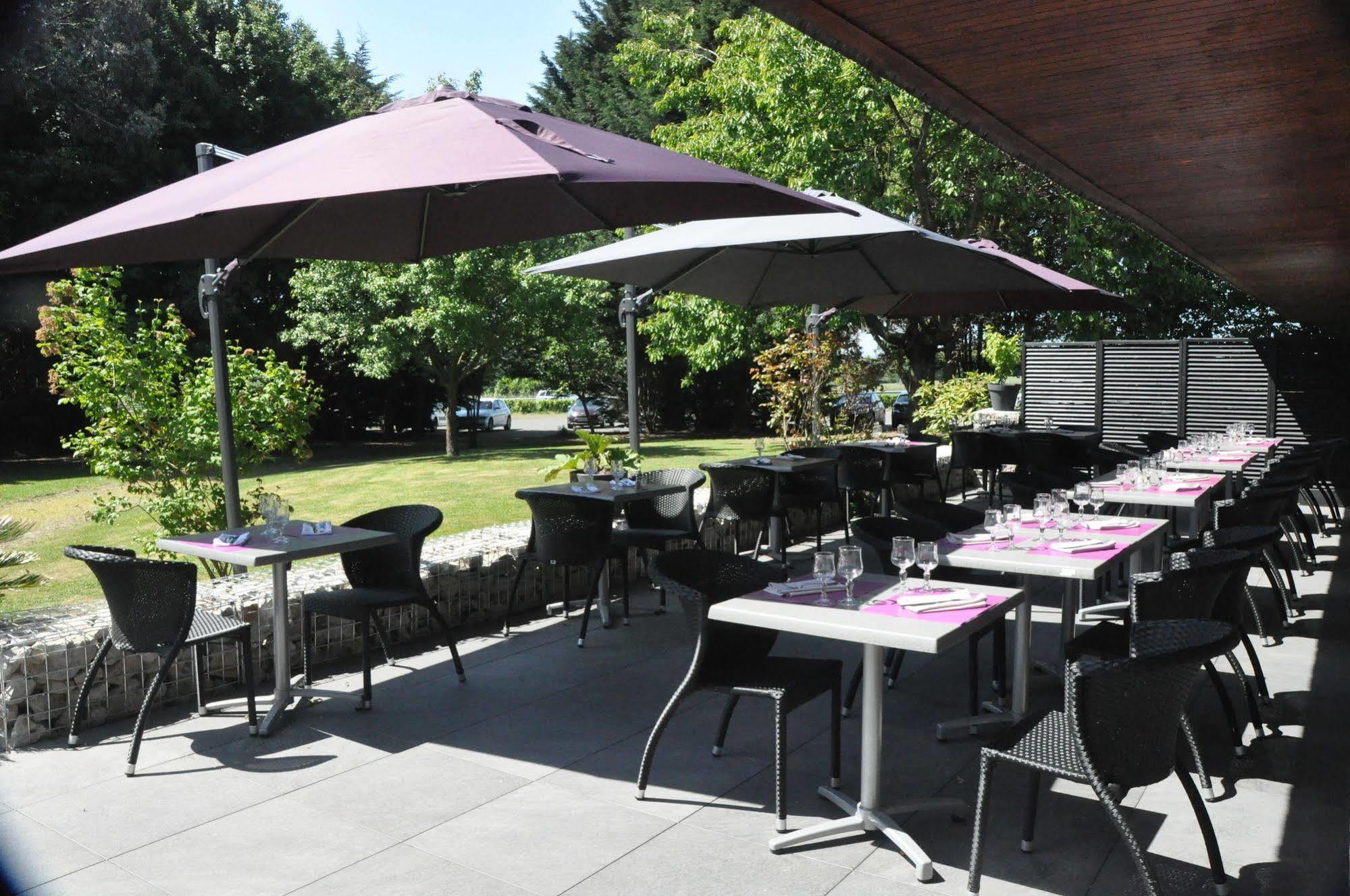 Les Caps Hotel Lamballe Buitenkant foto